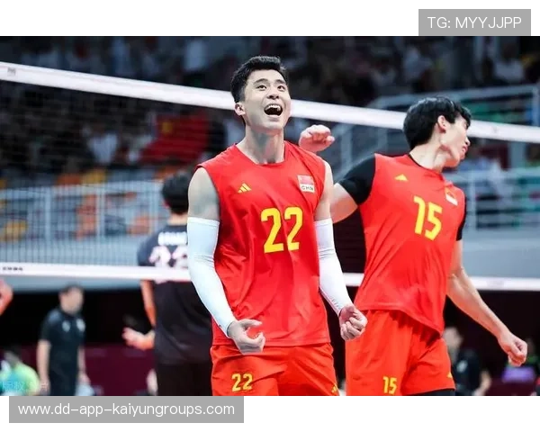 男排进行高压拦网专项训练，封堵成功率提升