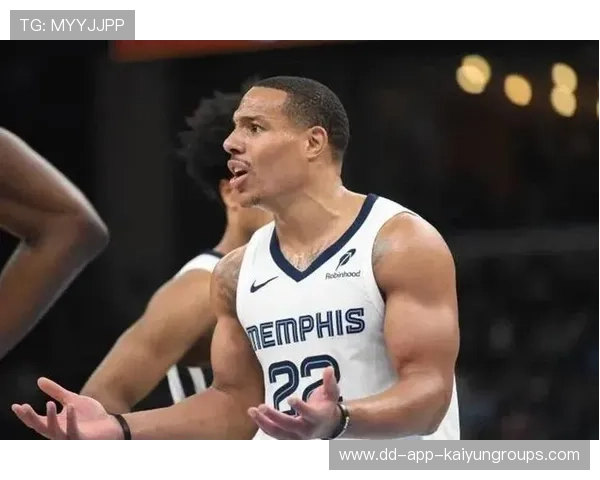 血亏！4个首轮签打水漂，7换1梭哈贝恩惨变笑柄，NBA最失败交易