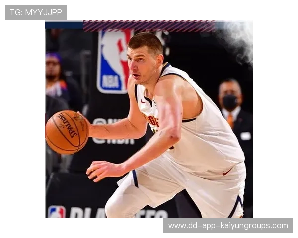 约基奇背传再送妙传，丹佛空切直接吃饼